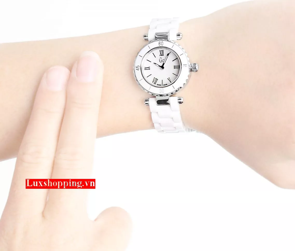  GUESS GC Mini chic Timepiece watch, 28mm
