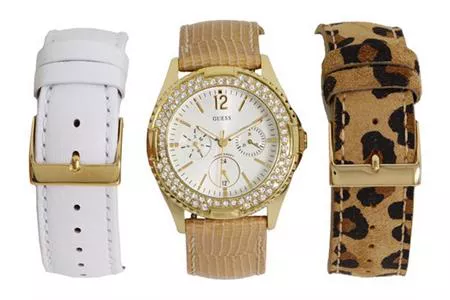 Đồng hồ Guess nữ ưu đãi giá tốt chỉ duy nhất trong tháng 7