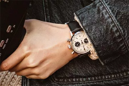 7 DÒNG ĐỒNG HỒ NAM HAMILTON ĐÁNG MUA NHẤT