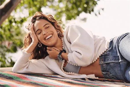 ĐỒNG HỒ NỮ VÀ SỰ PHÁT TRIỂN TRONG 2 THẬP KỶ QUA