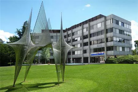 Swatch Group sẽ tổ chức hội chợ đồng hồ của riêng mình tại Zurich cùng lúc với Baselworld 2019