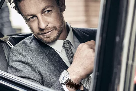 Khám phá Longines Master Annual Calendar phiên bản mới