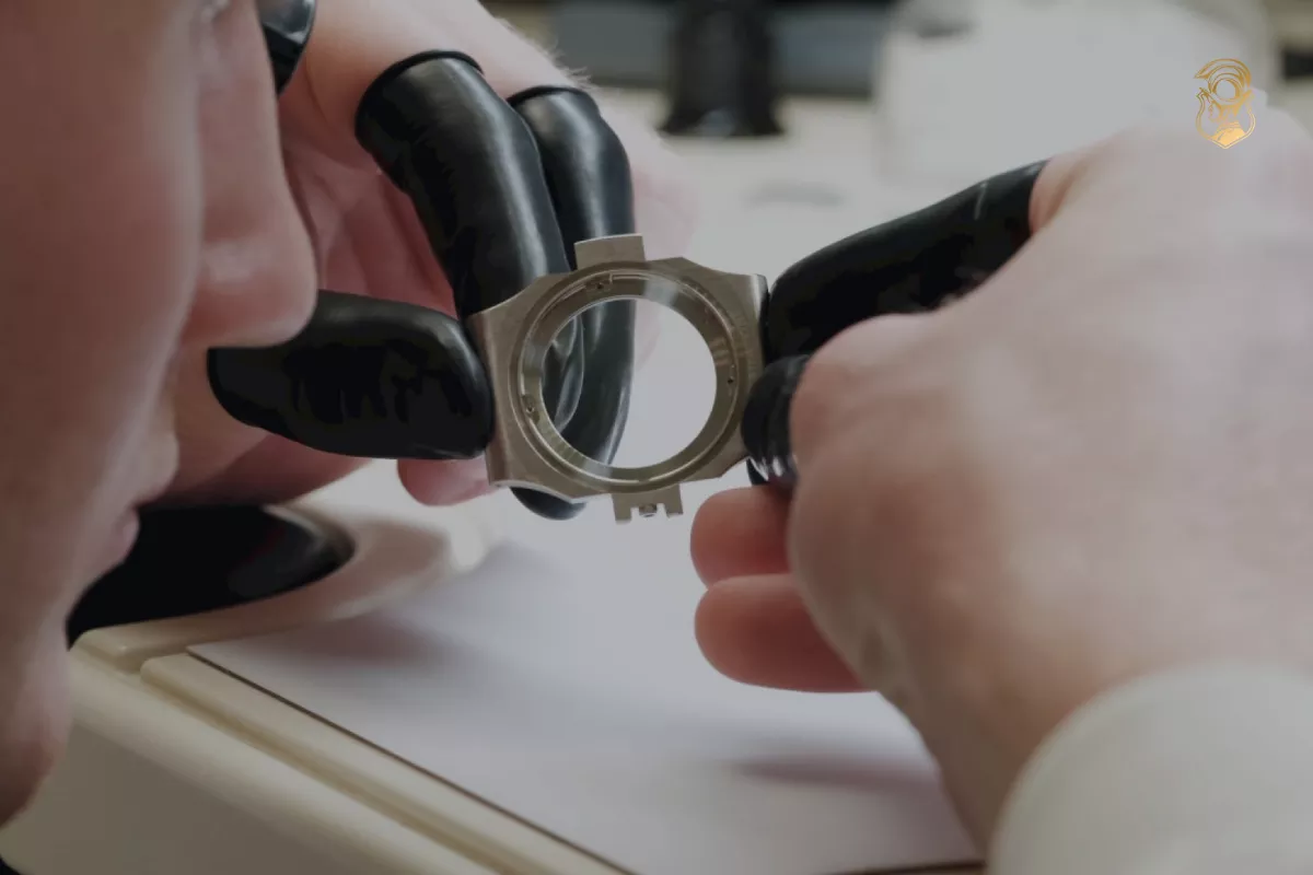 Bezel là gì và ứng dụng trong đồng hồ