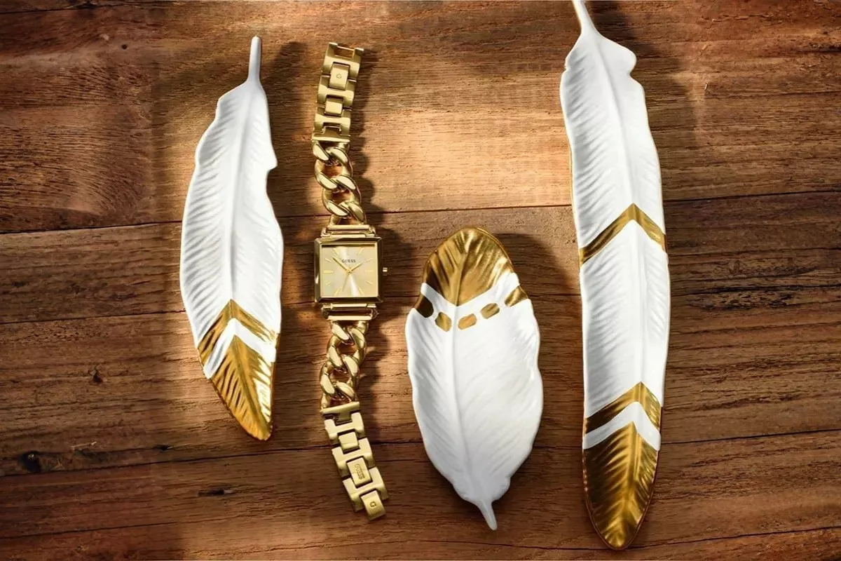 Vanity - Bộ sưu tập đồng hồ Guess