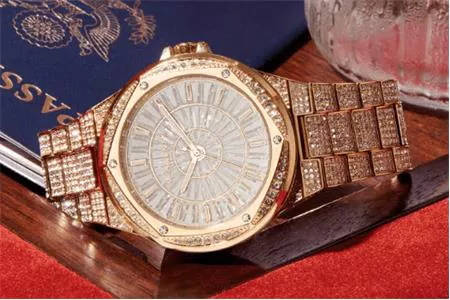 NÂNG TẦM MỌI ÁNH NHÌN CÙNG BST MICHAEL KORS LENNOX MỚI