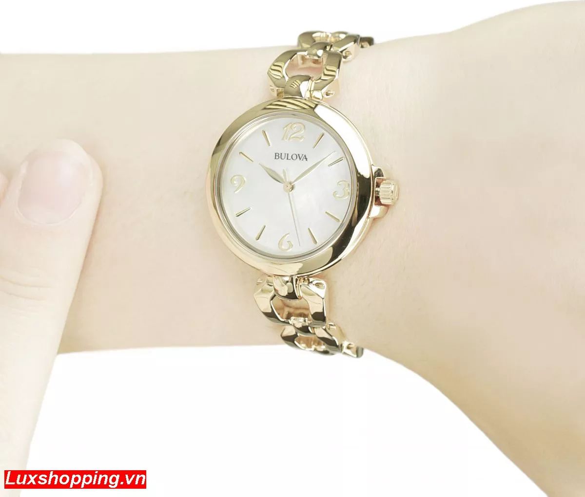 Bulova Classic Women's Gold Watch 30mm 