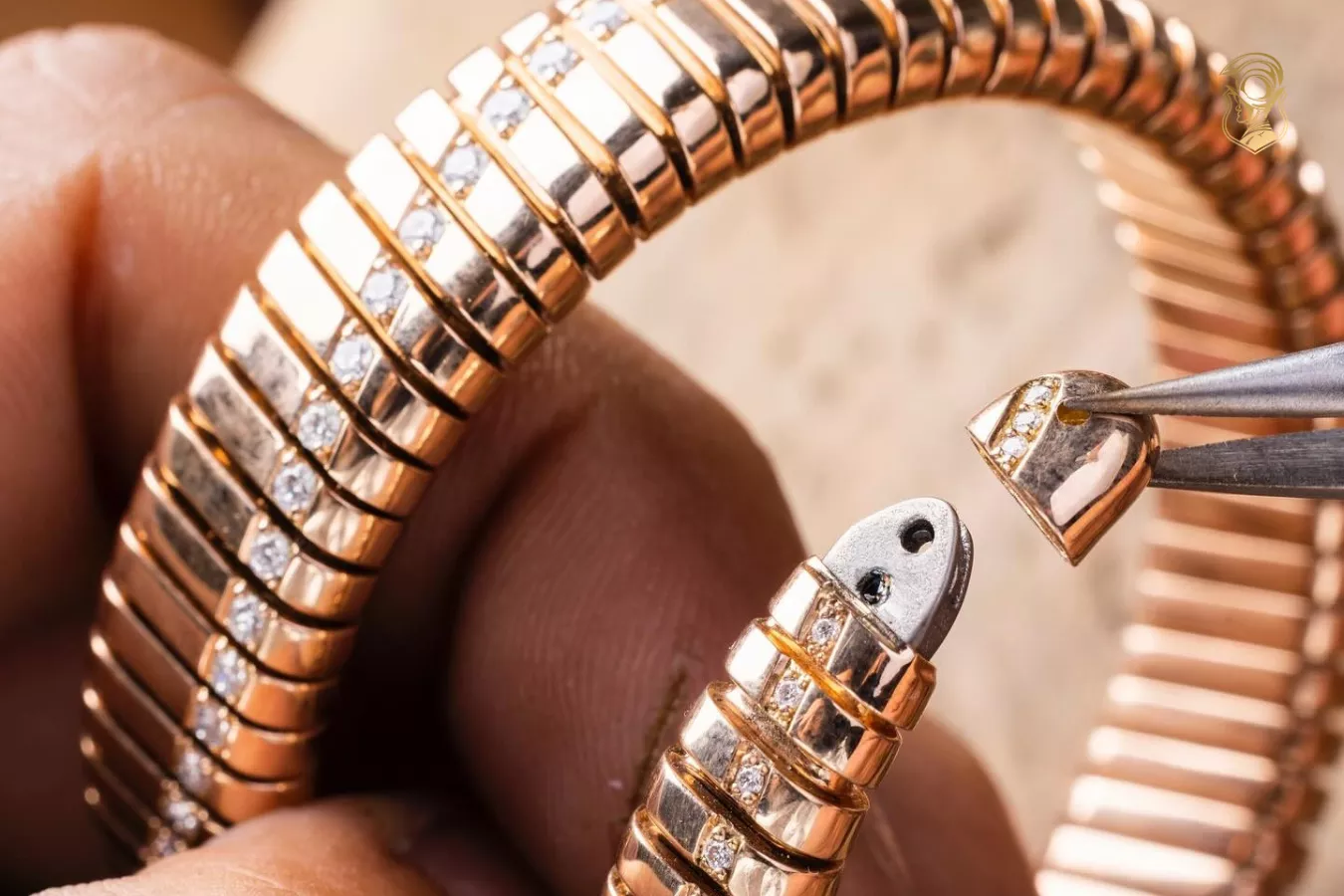 Bộ sưu tập đồng hồ Bvlgari Serpenti Tubogas