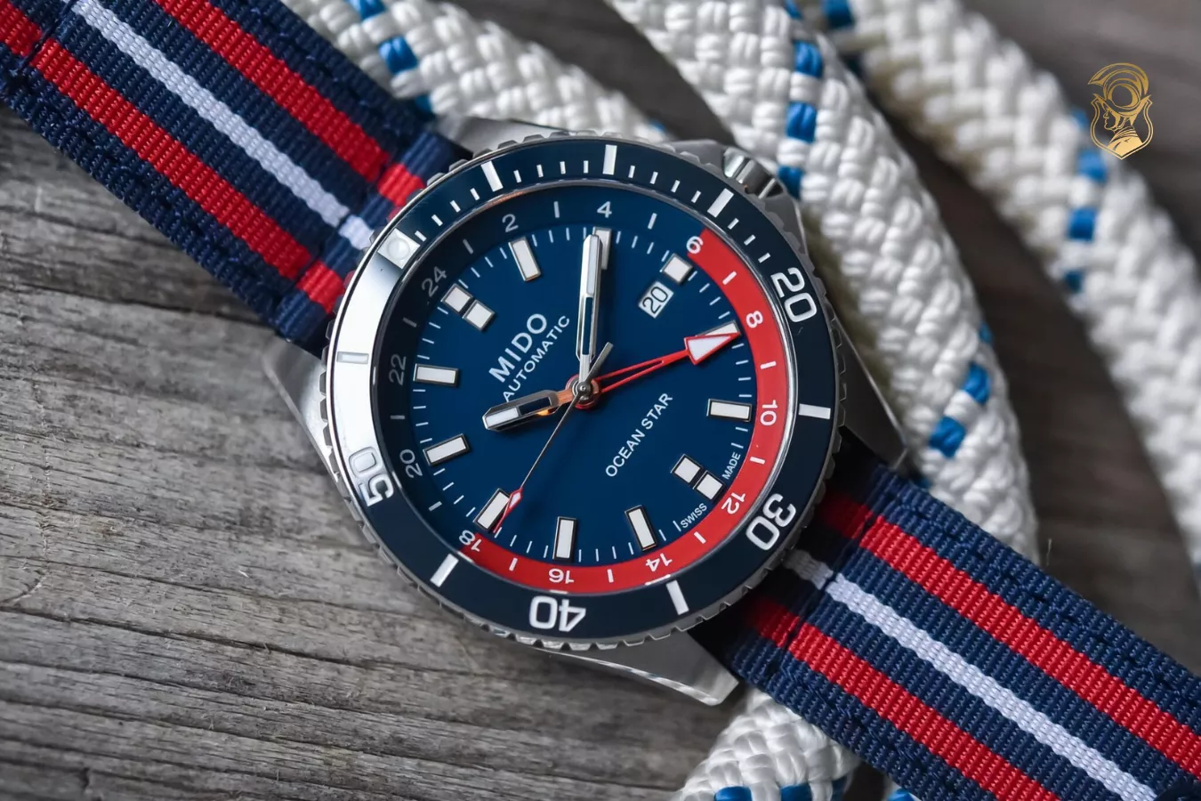 Đồng hồ GMT chuyên dành cho người du lịch