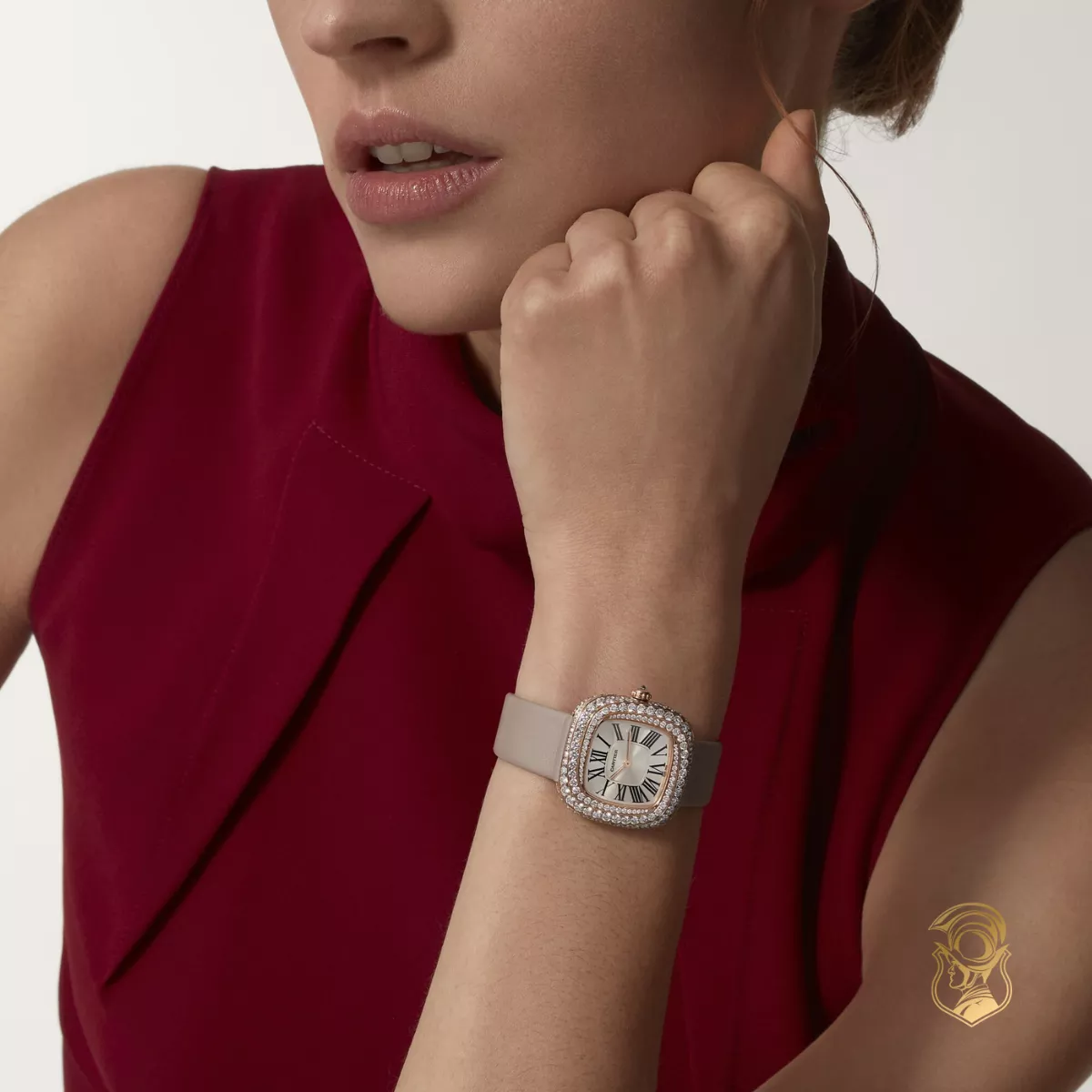 Cartier Coussin WJCS0005 Diamonds Watch 30.4 x 31.1mm