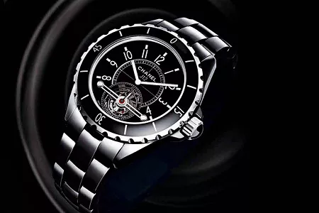 Chanel kỷ niệm 30 năm đồng hồ cao cấp với một loạt thiết kế mới