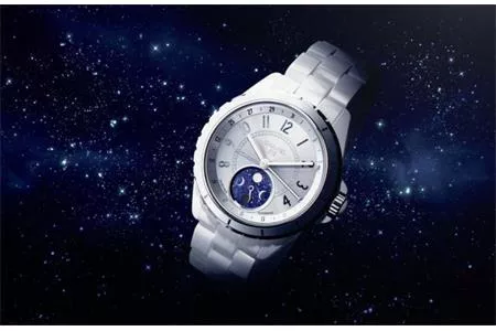 CHANEL J12 MOONPHASE - Biểu tượng đồng hồ mặt trăng đầu tiên của thế kỷ 21