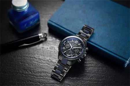 Citizen Ra Mắt Đồng Hồ Attesa 35th Anniversary Bằng Super Titanium Với Hai Tông Màu