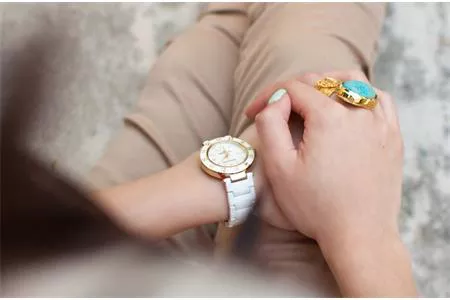 ĐỒNG HỒ ANNE KLEIN - THƯƠNG HIỆU DÀNH RIÊNG CHO PHÁI ĐẸP