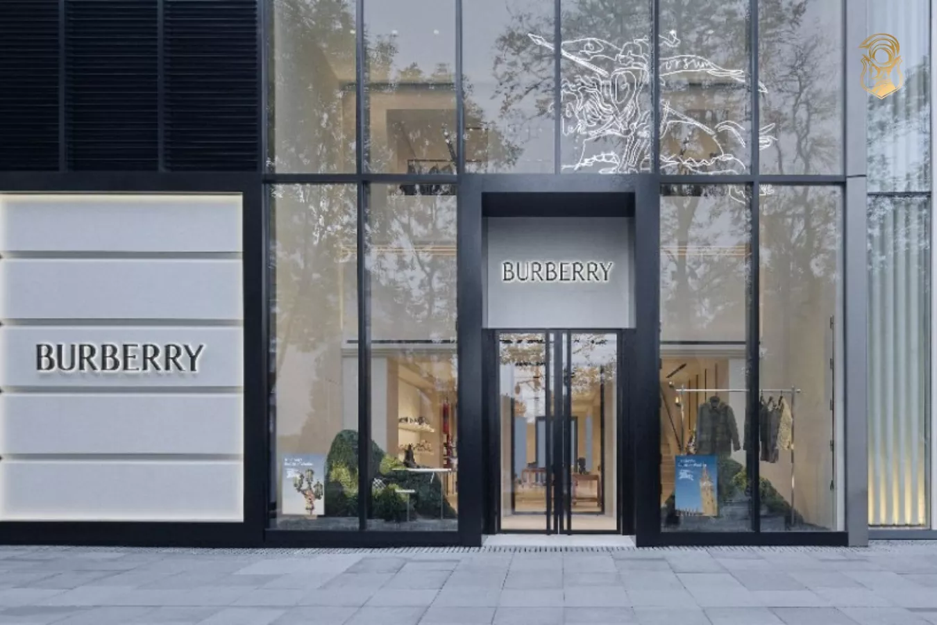 Burberry và hệ sinh thái đa dạng