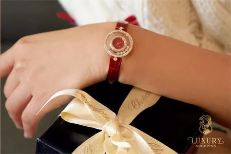 VŨ ĐIỆU KIM CƯƠNG CỦA MAISON CHOPARD - CẢM HỨNG VỀ MÓN QUÀ NOEL XA XỈ