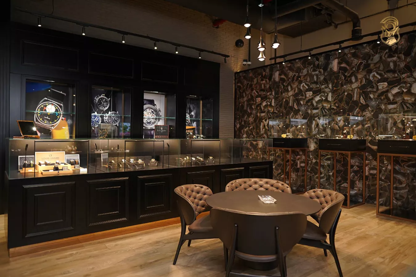 Luxury Shopping - địa chỉ phân phối đồng hồ Franck Muller chính hãng