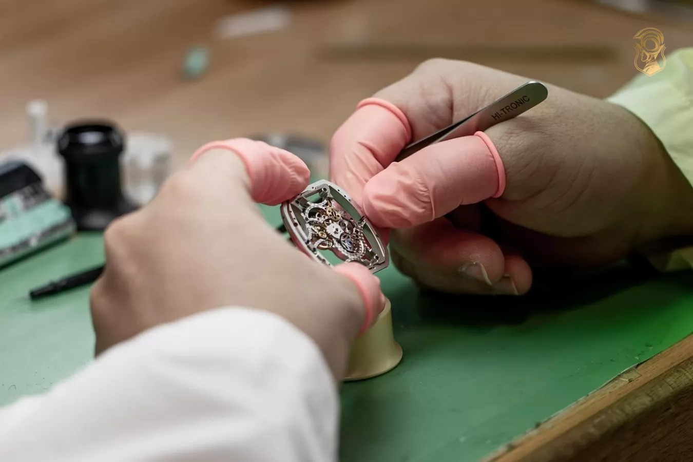 Bộ máy chuẩn xác tinh xảo là điểm nhấn ấn tượng khi nhắc đến Franck Muller