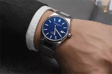 Đồng hồ Frederique Constant Highlife: Tái sinh biểu tượng thể thao tích hợp của thế kỷ 21