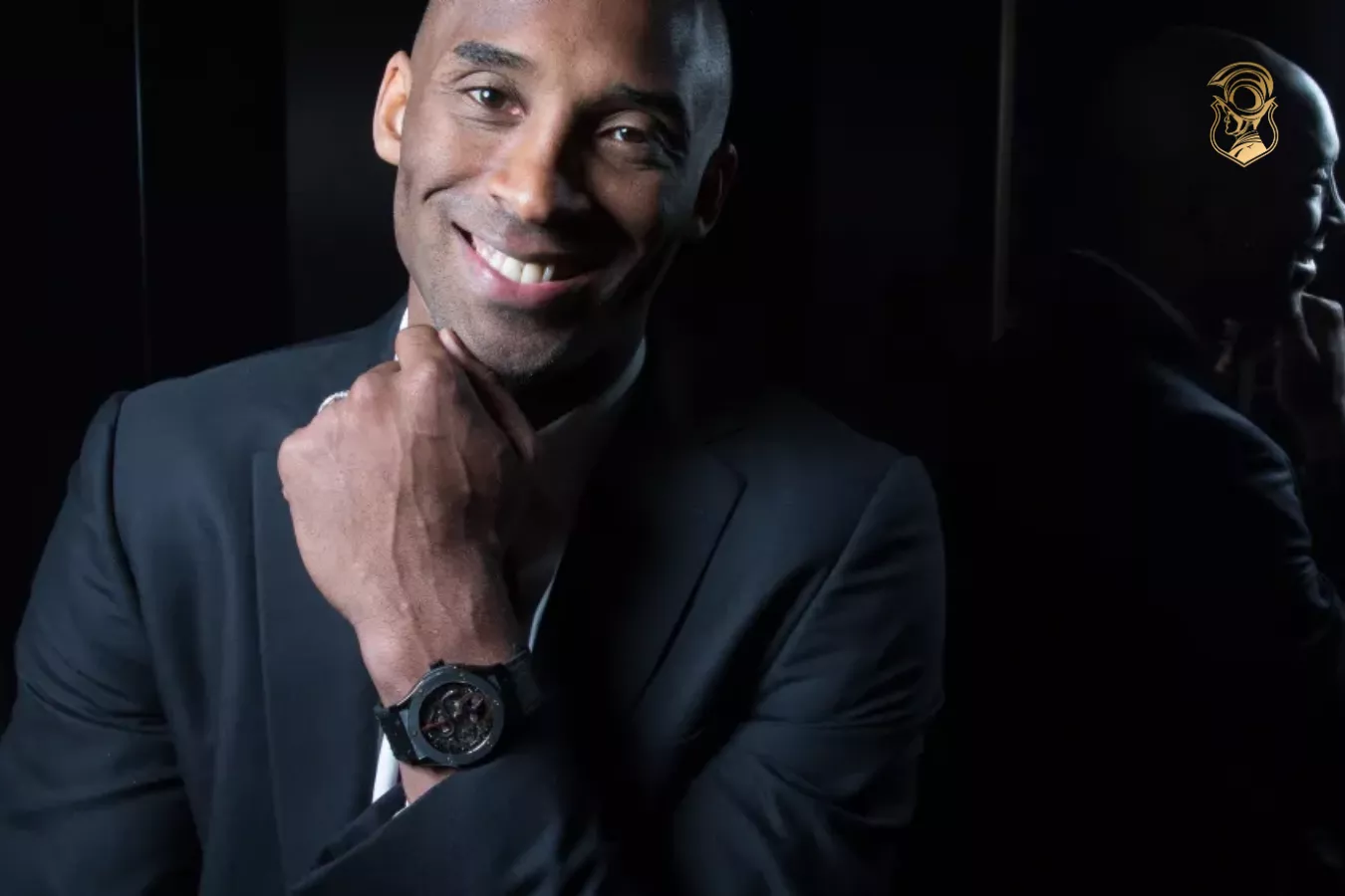 Huyền thoại bóng rổ Kobe Bryant đi cùng Hublot