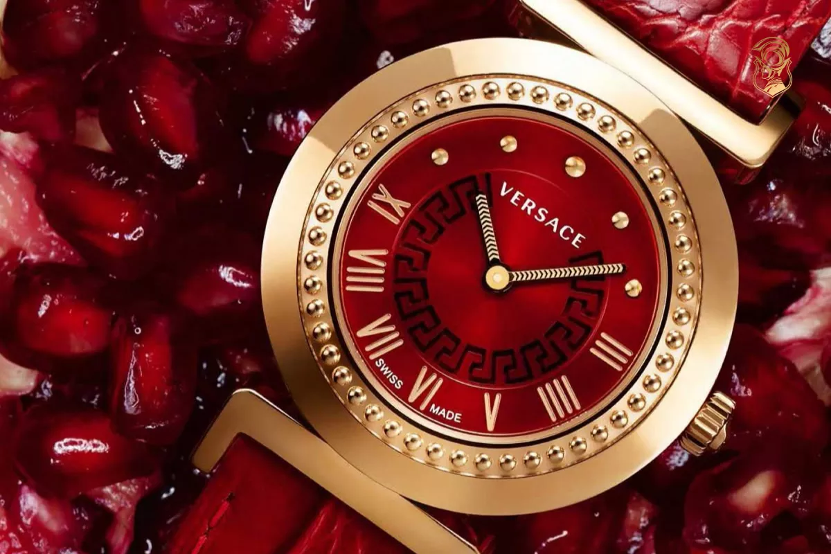 Versace - Đồng hồ màu đỏ red watch