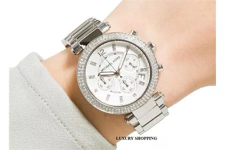 10 mẫu đồng hồ nữ hiệu MICHAEL KORS đẹp đang được LUXURY SHOPPING ưu đãi giảm giá trong tháng 9