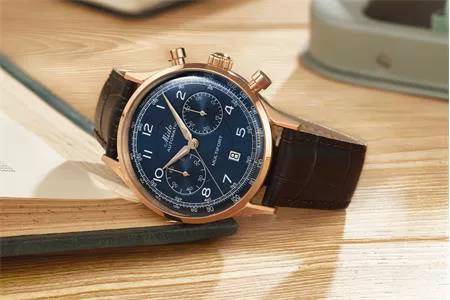 MULTIFORT PATRIMONY CHRONOGRAPH  MỚI TRONG HƠI HƯỚNG RETRO
