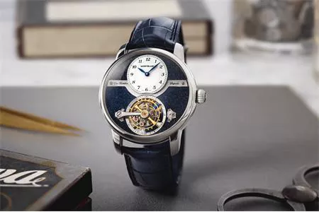 SUSPENDED EXO TOURBILLON GIỮA ĐÊM ĐẦY SAO CỦA MONTBLANC