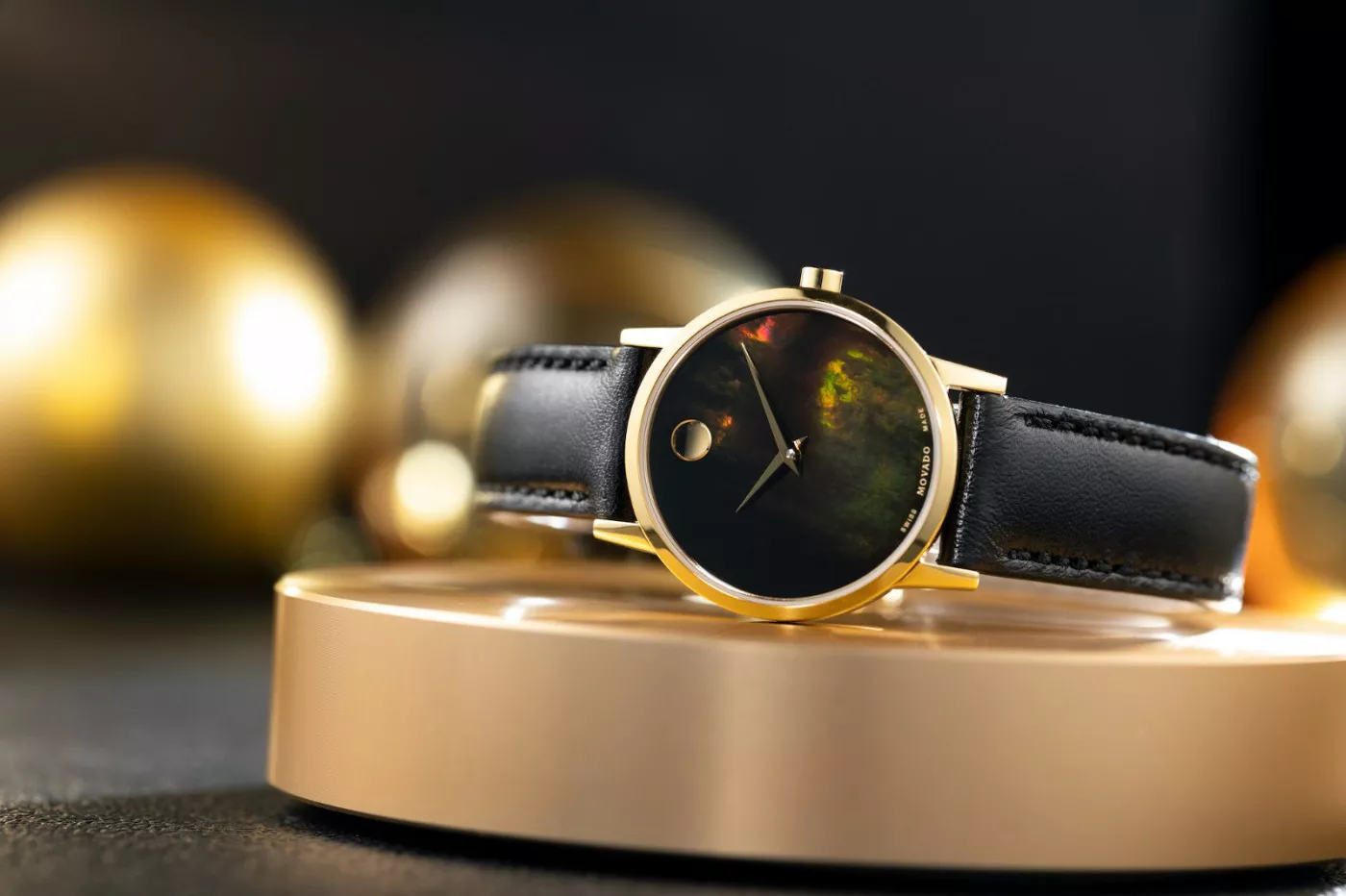 Vỏ hộp đồng hồ Movado