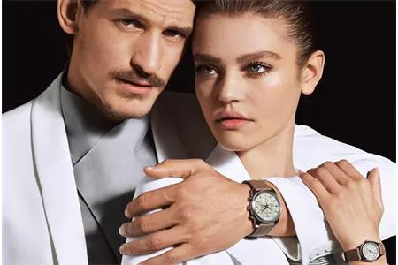Những đồng hồ đôi đẹp và sang trọng cho các cặp tình nhân