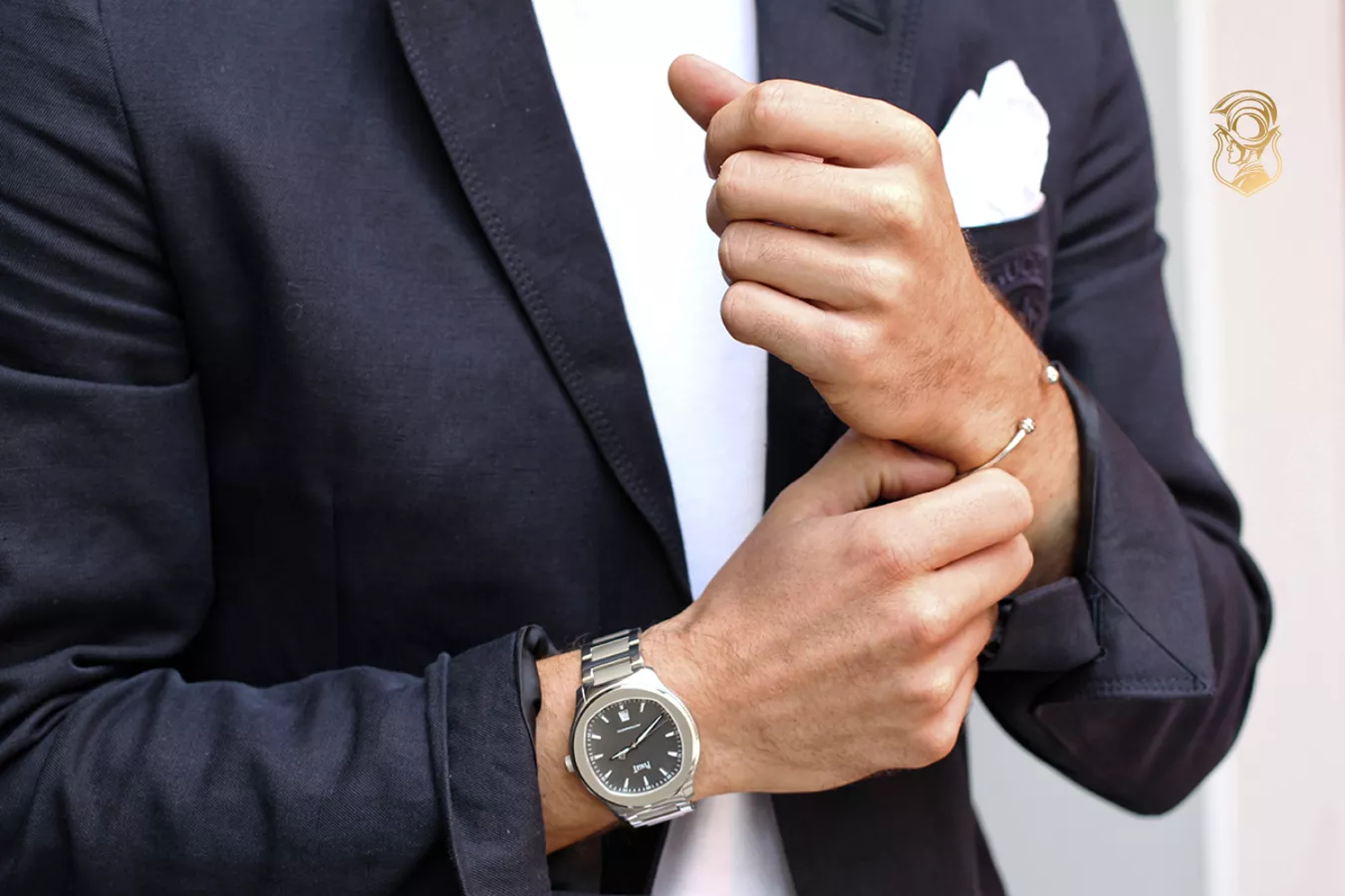 Piaget là một tác phẩm nghệ thuật của thời gian gửi đến cha trong ngày đặc biệt