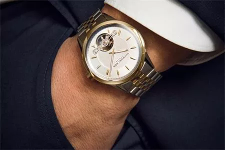 Đồng Hồ Open Heart Là Gì? Có Đặc Điểm Gì Và Có Tốt Không?