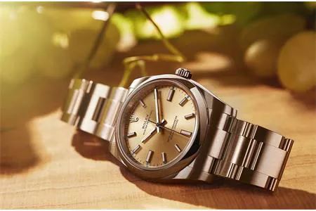 Rolex Oyster Perpetual – Biểu tượng của sự hoàn hảo.