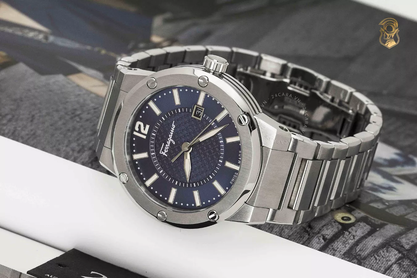 Bộ sưu tập đồng hồ Salvatore Ferragamo F-80