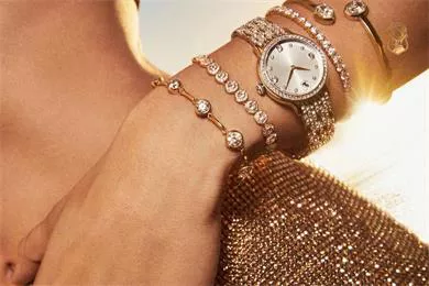 Khám phá các dòng đồng hồ Swarovski sang trọng & thời thượng