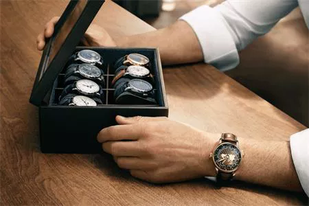 ORBIS TERRARUM 2020 - TÁI NGỘ HUYỀN THOẠI WORLD-TIME MONTBLANC