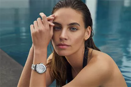 TISSOT CẬP NHẬT ĐƯỜNG KÍNH 36MM CHO DÒNG ĐỒNG HỒ LẶN SEASTAR