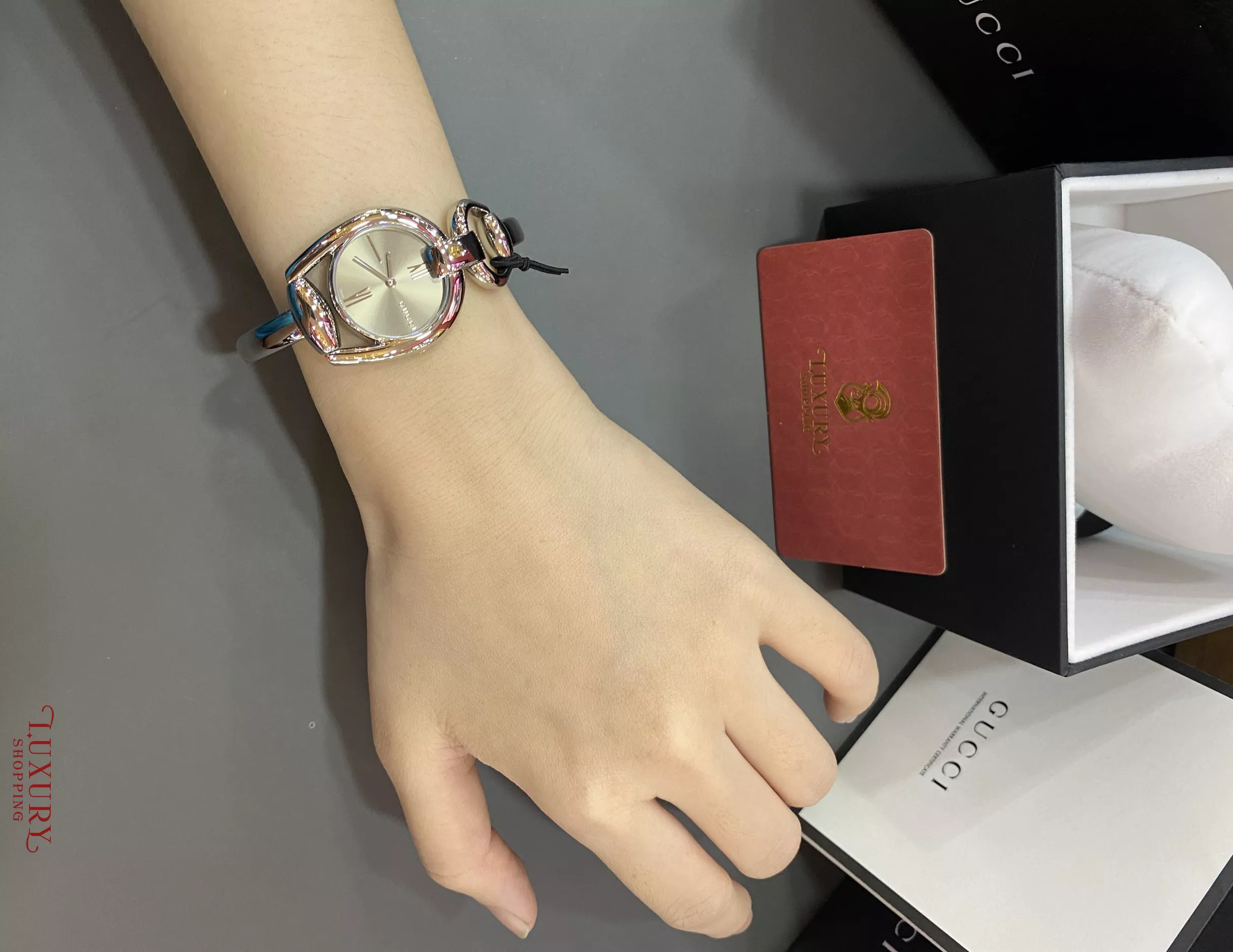 Gucci Horsebit Collection  Swiss Watch 28mm