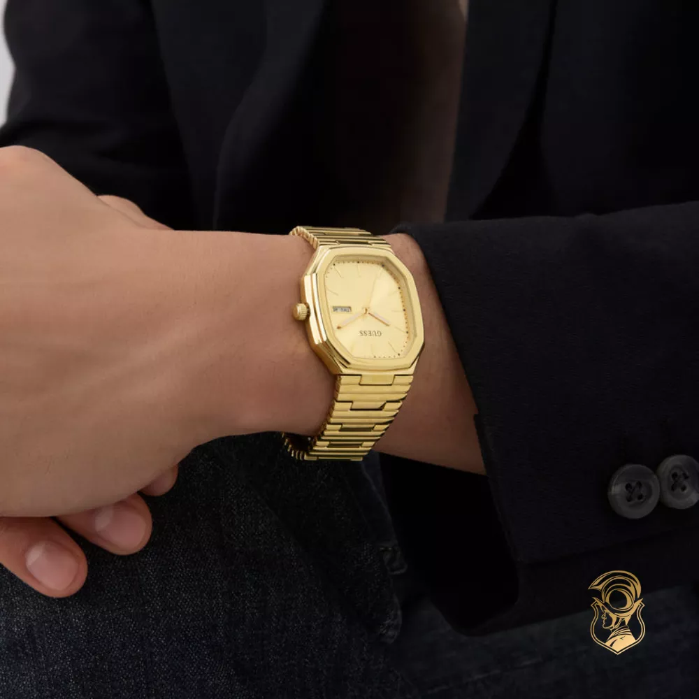Guess Mens Gold Tone Date Watch 35mm