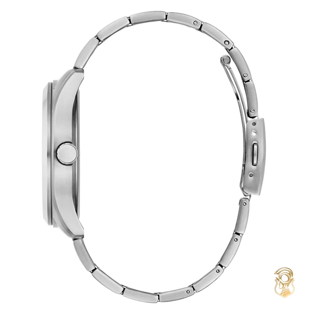 Guess Mens Silver Tone Multi-function Watch 42mm