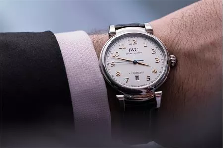 ĐỒNG HỒ IWC DA VINCI - MANG TÊN THIÊN TÀI TOÀN NĂNG NGƯỜI Ý