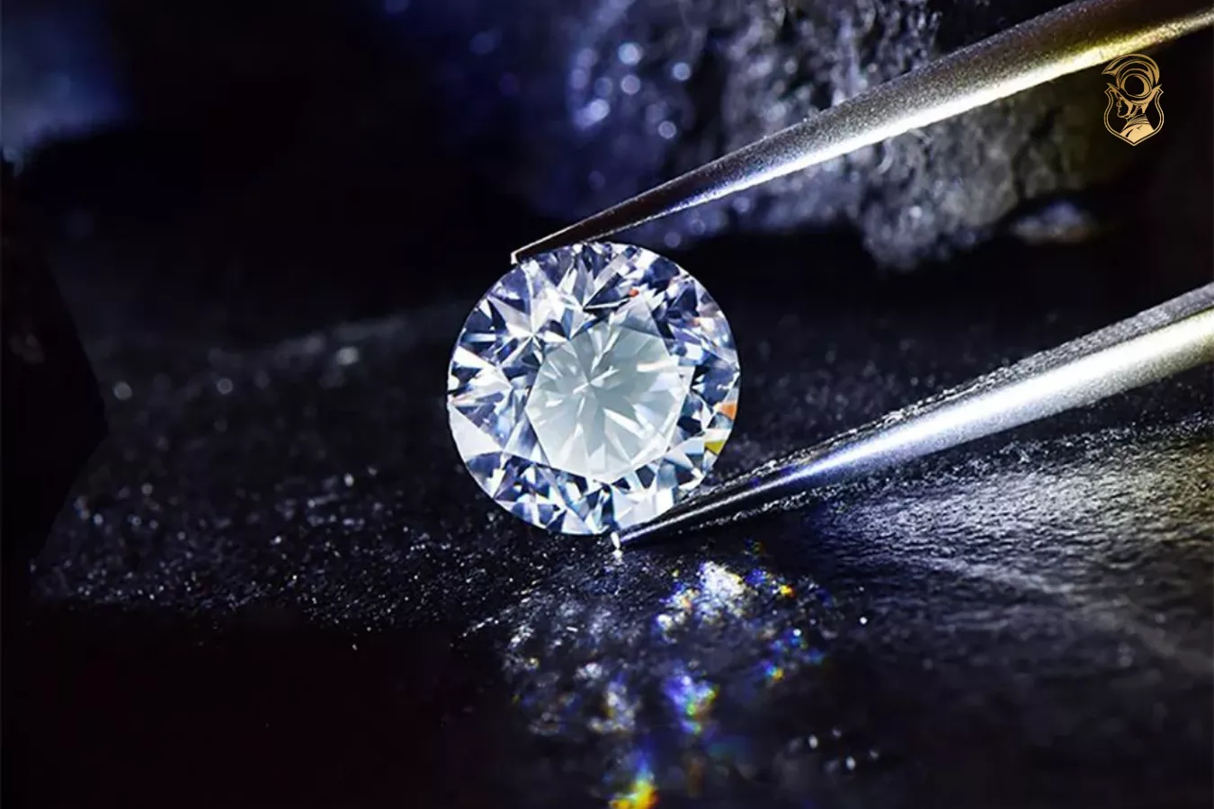 Kim cương moissanite có độ cứng hoàn hảo đến 9.25 Mohs