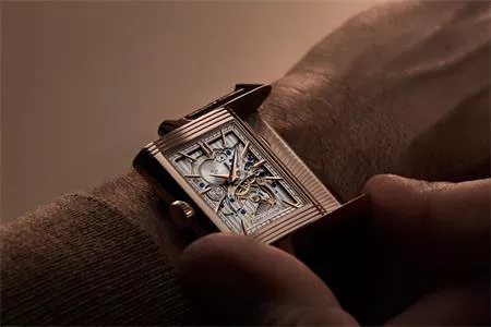 LỊCH SỬ ĐỒNG HỒ REVERSO - BIỂU TƯỢNG BẤT HỦ CỦA JAEGER-LECOULTRE