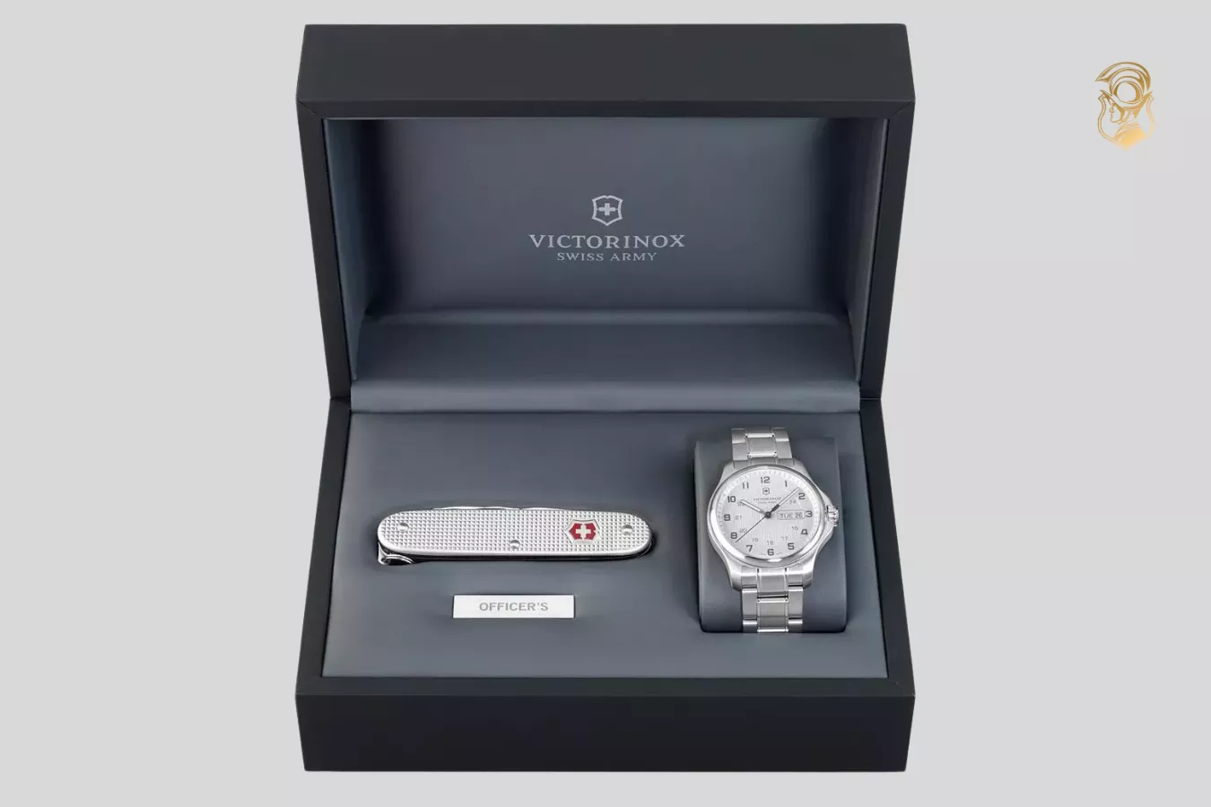 Cách nhận biết đồng hồ Victorinox Swiss Army chính hãng 