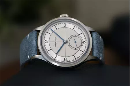 GÓC NHÌN CỔ ĐIỂN GIỮA LÒNG HIỆN ĐẠI: LONGINES HERITAGE CLASSIC 