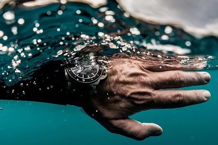 Sức mạnh đến từ biển cả của đồng hồ Panerai Luminor