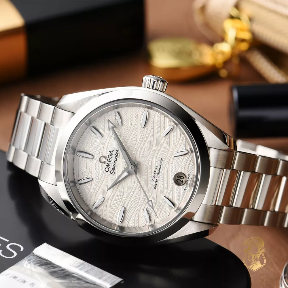 Omega Aqua Terra 150M 220.10.34.20.02.002 Watch 34mm