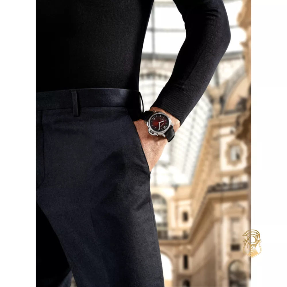Panerai Luminor Due Watch 42mm
