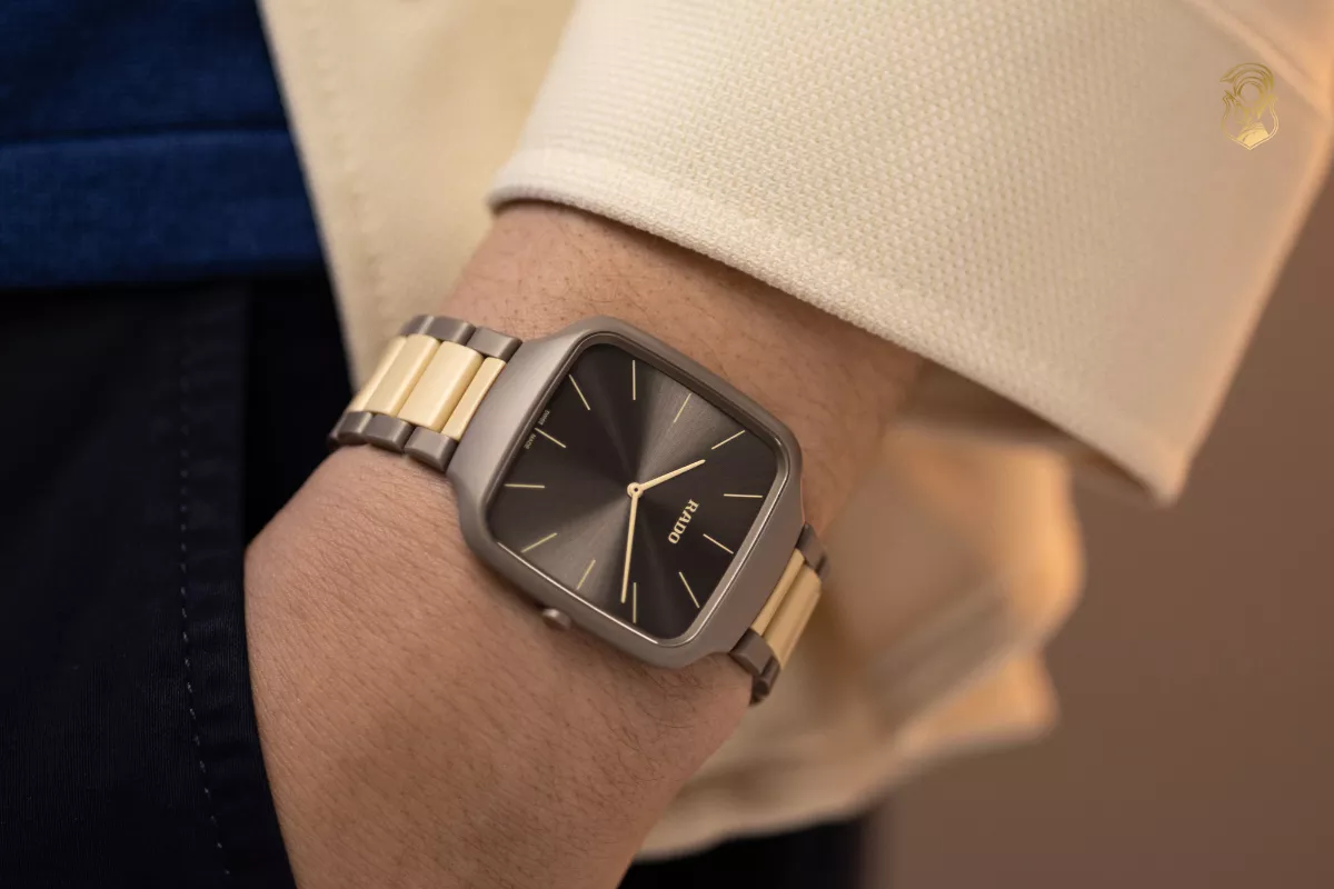 True Square Thinline Les Couleurs™ Le Corbusier