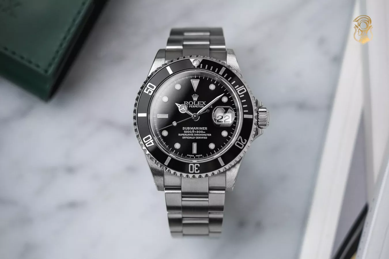 So sánh Rolex Submariner 16610 và Omega Seamaster 2254.50