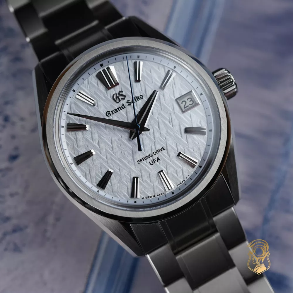 Seiko Evolution 9 Watch 37mm